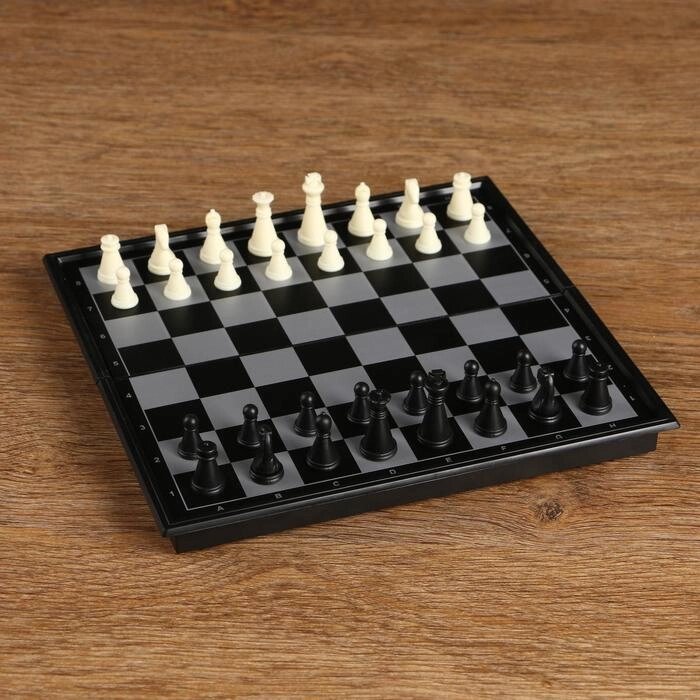 Настольная игра 3 в 1 "Классика": шахматы, шашки, нарды, магнитная доска 20х20 см от компании Интернет-гипермаркет «MOLL» - фото 1