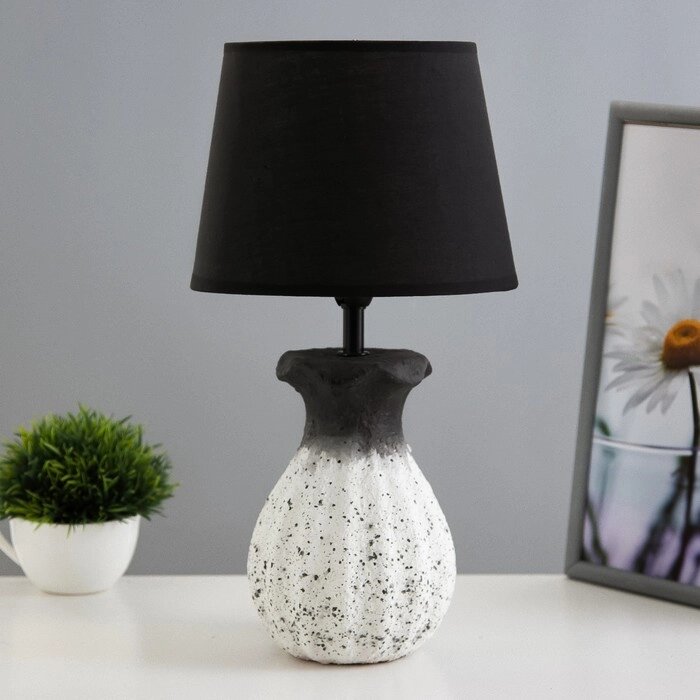 Настольная лампа "Асфея" Е14 40Вт серо-черный 22х22х37 см от компании Интернет-гипермаркет «MOLL» - фото 1