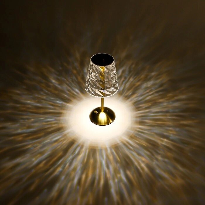 Настольная лампа "Берта" LED USB АКБ золото 13х13х29 см от компании Интернет-гипермаркет «MOLL» - фото 1