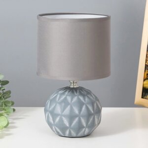 Настольная лампа "Бриана" Е14 40Вт серый 15х15х25 см