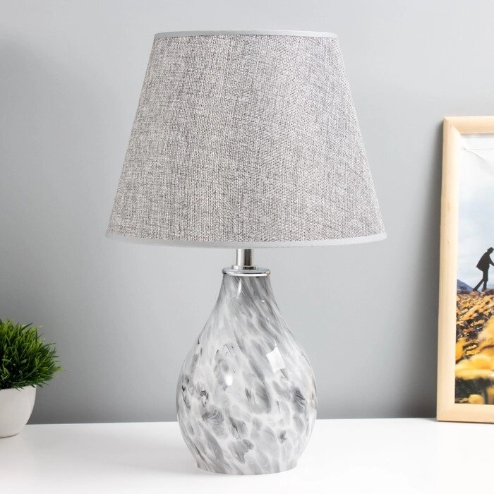 Настольная лампа "Фьюжн" E14 40Вт серый 25х25х39 см от компании Интернет-гипермаркет «MOLL» - фото 1