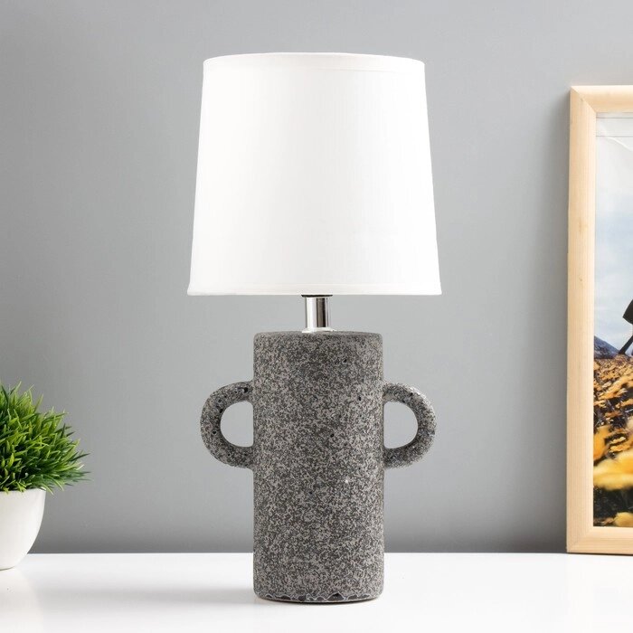 Настольная лампа "Леджо" E14 40Вт серый 15х15х32 см от компании Интернет-гипермаркет «MOLL» - фото 1