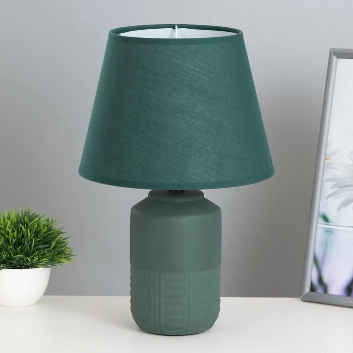 Настольная лампа "Лиана" Е14 40Вт зеленый 22х22х35см от компании Интернет-гипермаркет «MOLL» - фото 1
