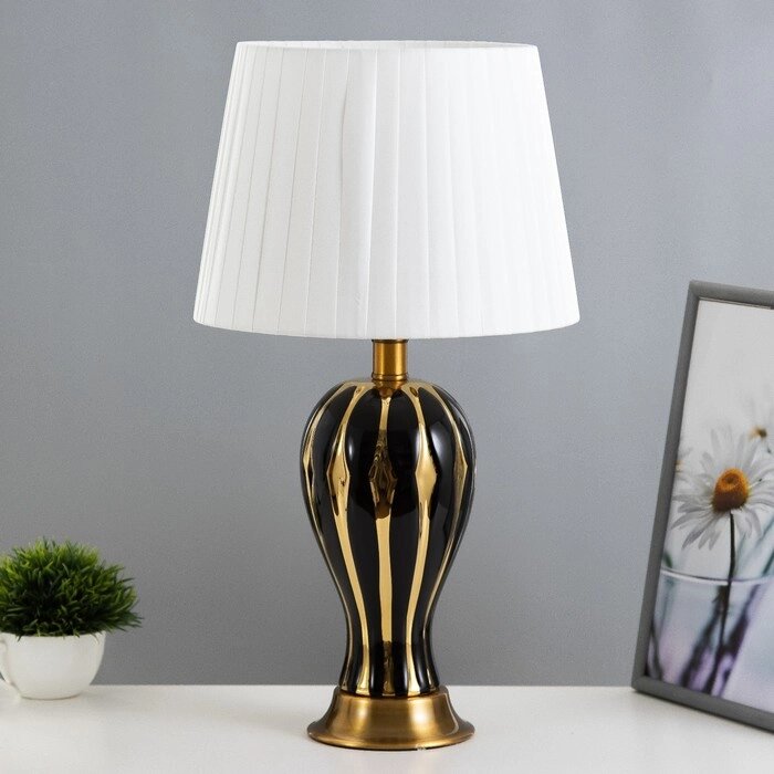 Настольная лампа "Лоренза" Е27 40Вт черный -золотой 28х28х51 см от компании Интернет-гипермаркет «MOLL» - фото 1