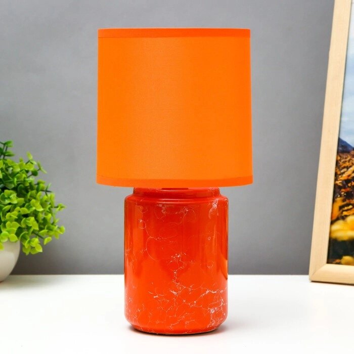 Настольная лампа "Верона" E14 40Вт оранжевый 13х13х27 см от компании Интернет-гипермаркет «MOLL» - фото 1
