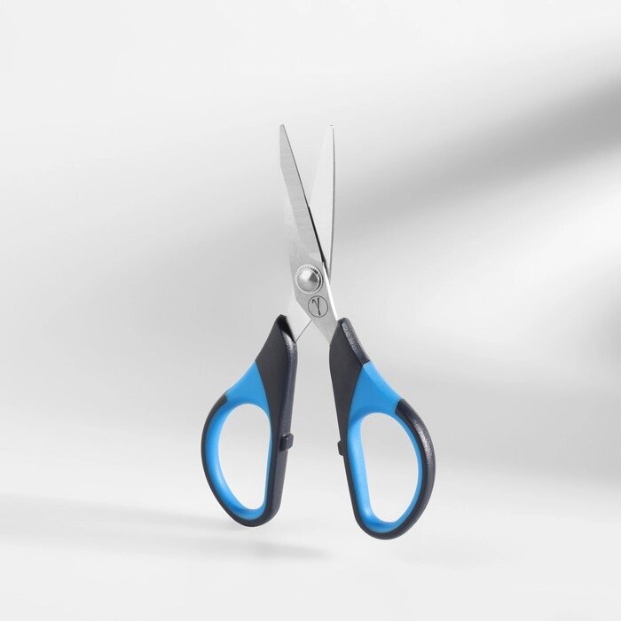 Ножницы для рукоделия, 5,5", 14 см, цвет чёрный/синий от компании Интернет-гипермаркет «MOLL» - фото 1