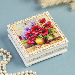Шкатулка "Букет цветов в вазе", белая, 1010 см, лаковая миниатюра