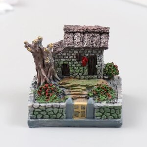 Фигурка для флорариума полистоун "Каменный дом с садиком" 7х6х6,5 см