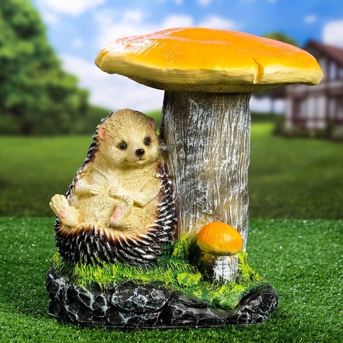 Садовая фигура "Ёж на боку под грибами" 24х28х32cм от компании Интернет-гипермаркет «MOLL» - фото 1
