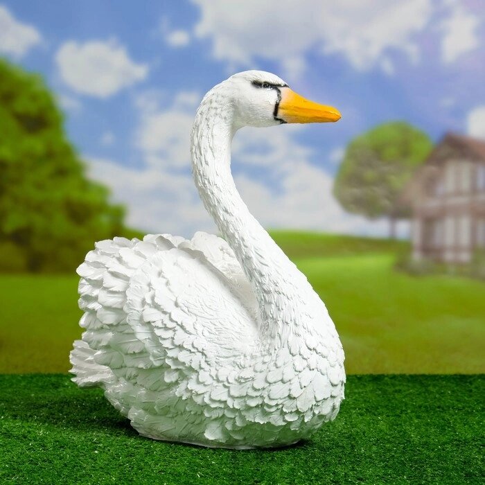 Садовая фигура "Лебедь" средний белый 43*38*20см гипс от компании Интернет-гипермаркет «MOLL» - фото 1