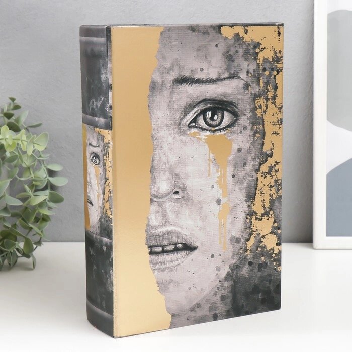 Сейф-книга дерево кожзам "Портрет девушки. Золотые слёзы" 27х18х7 см от компании Интернет-гипермаркет «MOLL» - фото 1