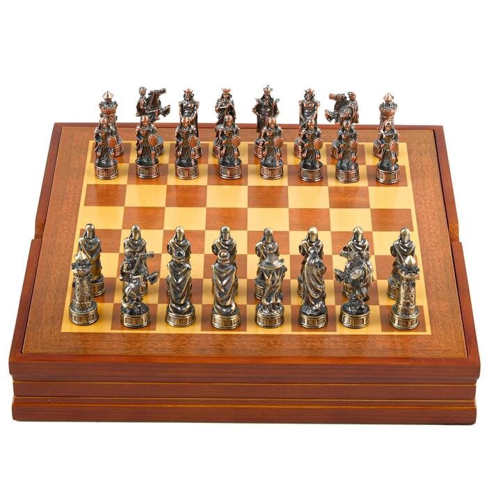 Шахматы "Рыцарские" h короля=7 см, пешки=6 см. d=2 см, 36х36 см от компании Интернет-гипермаркет «MOLL» - фото 1
