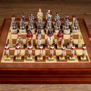 Шахматы сувенирные "Битва за Египет"доска 36х36х6 см, h=8 см, h=6 см)