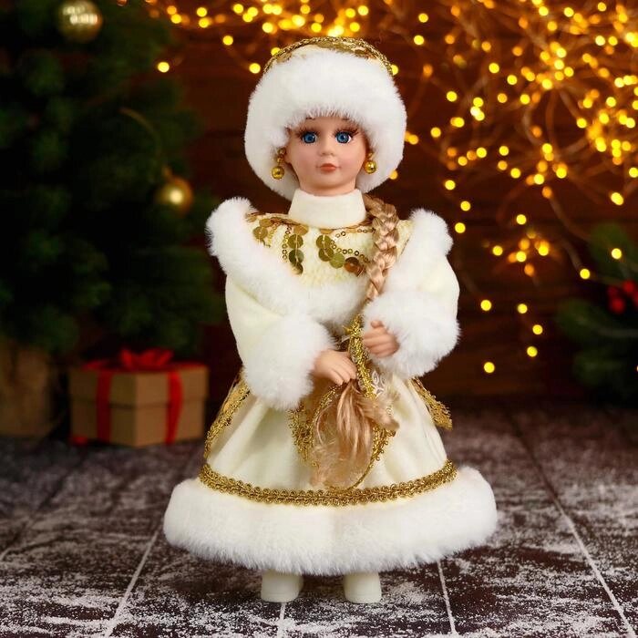 Снегурочка "В пышной шубке" с золотистыми украшениями 14х30 см от компании Интернет-гипермаркет «MOLL» - фото 1