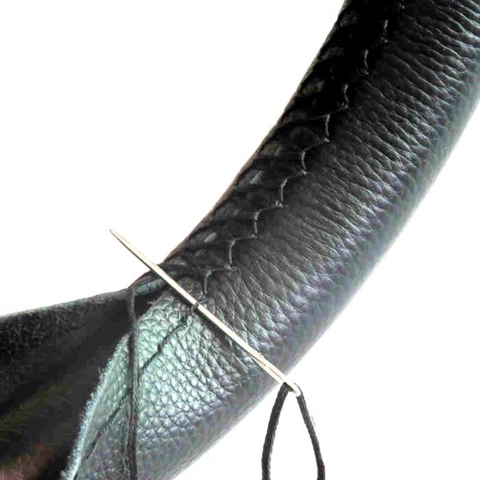 Сшивной чехол TORSO на руль 38 см, искусственная кожа, черный от компании Интернет-гипермаркет «MOLL» - фото 1