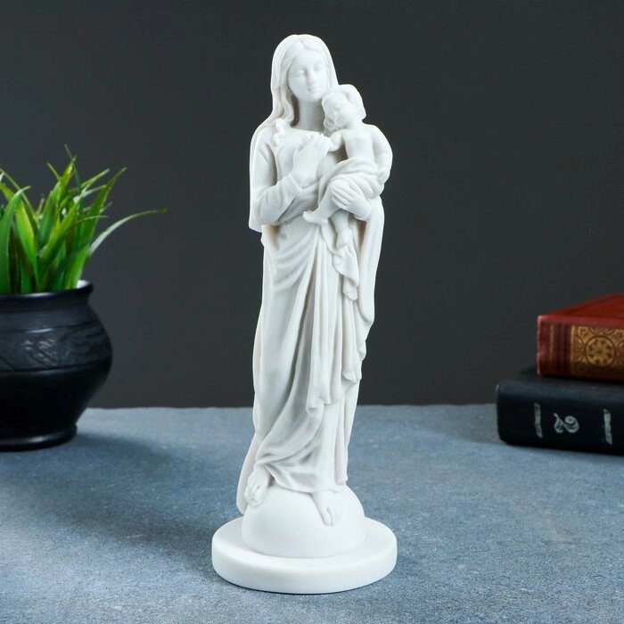 Статуэтка "Дева Мария с младенцем" 22х8см, белая / мраморная крошка от компании Интернет-гипермаркет «MOLL» - фото 1