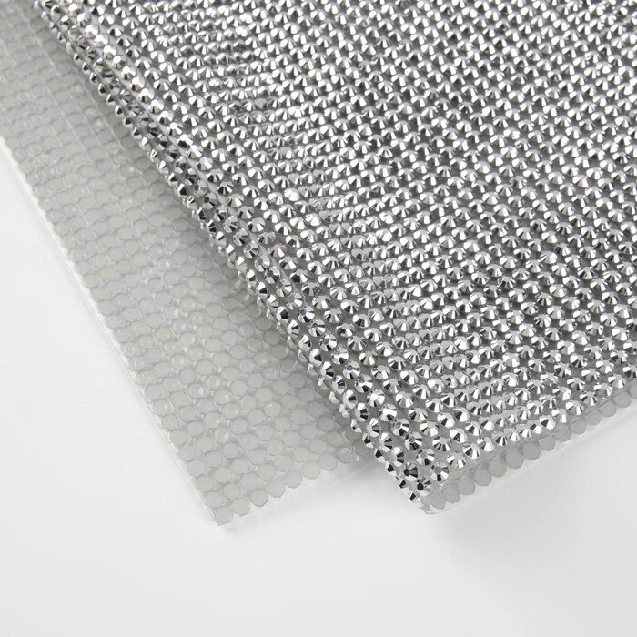 Стразы термоклеевые на листе, 40  24 см, цвет серебряный от компании Интернет-гипермаркет «MOLL» - фото 1