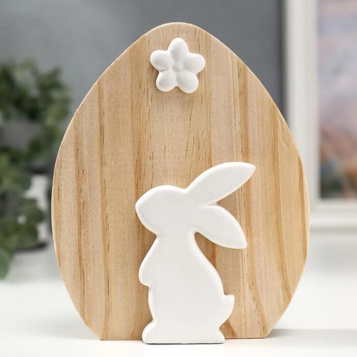 Сувенир керамика, дерево "Белый кролик с цветочком" 15х3,6х12,6 см от компании Интернет-гипермаркет «MOLL» - фото 1