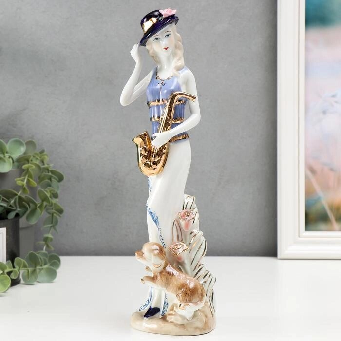 Сувенир керамика "Девушка с саксофоном и собакой" 30х8х8 см от компании Интернет-гипермаркет «MOLL» - фото 1