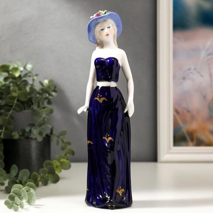Сувенир керамика "Девушка в шляпке с цветами в синем платье" 30х8,5х6 см от компании Интернет-гипермаркет «MOLL» - фото 1