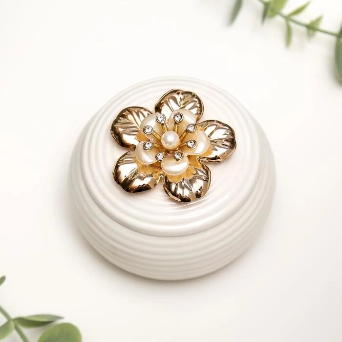 Сувенир керамика "Двойной цветок с жемчужиной" 6,5х8,5х8,5 см от компании Интернет-гипермаркет «MOLL» - фото 1