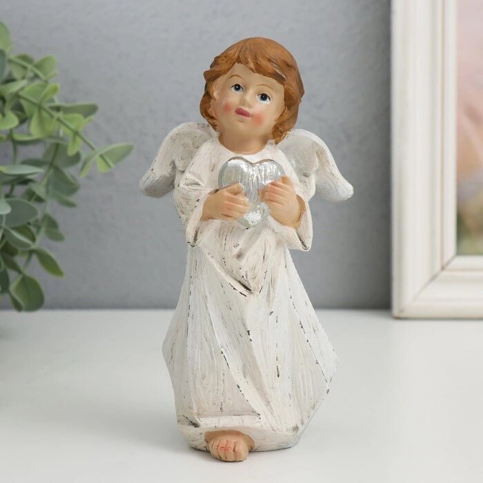 Сувенир полистоун "Ангел в бежевой тоге с сердечком" 6х8,5х16 см от компании Интернет-гипермаркет «MOLL» - фото 1