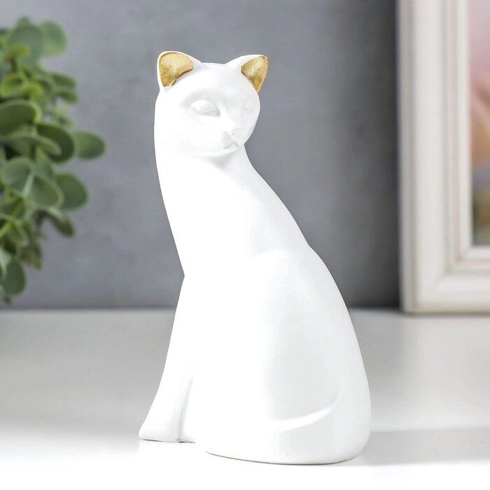 Сувенир полистоун "Белая кошка с золотыми ушками" 4х6,5х10,7 см от компании Интернет-гипермаркет «MOLL» - фото 1