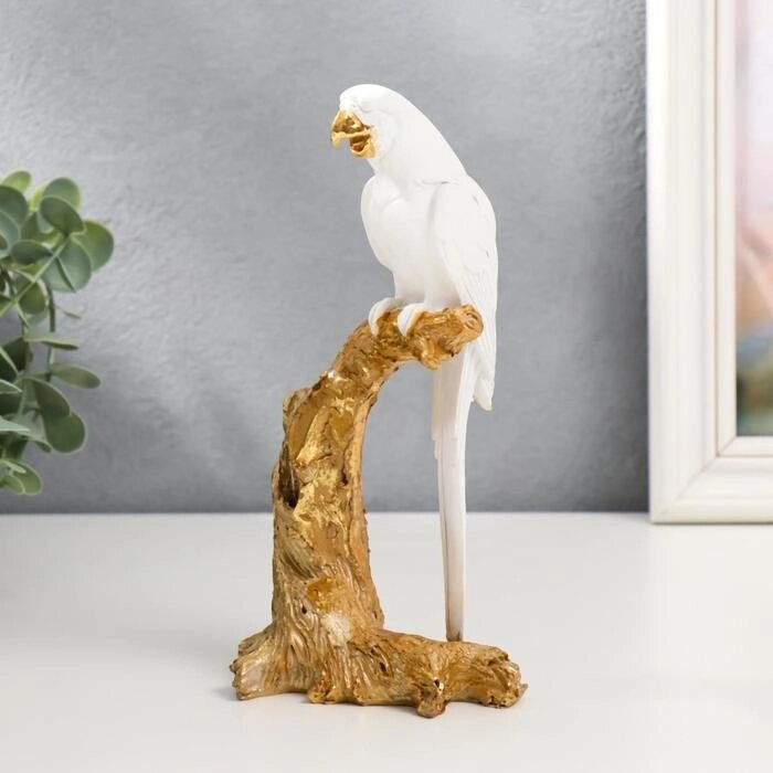 Сувенир полистоун "Белый попугай Ара на золотом дереве" 20х7х10,5 см от компании Интернет-гипермаркет «MOLL» - фото 1