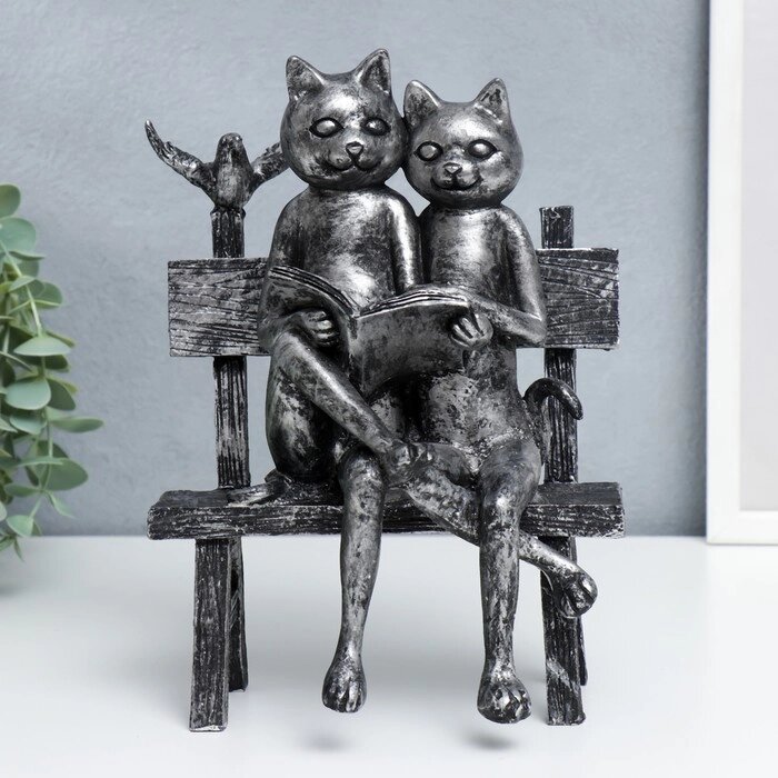 Сувенир полистоун "Два котика с книгой, на скамейке" серебро 23,5х16х17 см от компании Интернет-гипермаркет «MOLL» - фото 1