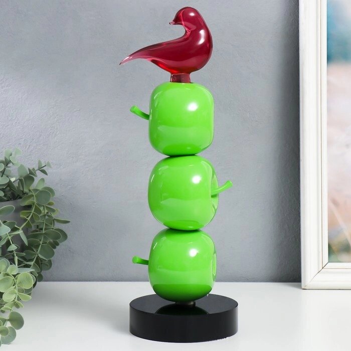 Сувенир полистоун "Птичка на трёх яблочках" зелёный 11,5х11,5х34 см от компании Интернет-гипермаркет «MOLL» - фото 1