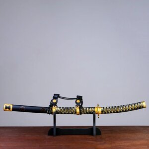 Сувенирное оружие "Катана на подставке", чёрные ножны, бежево — коричневая обмотка, 78см