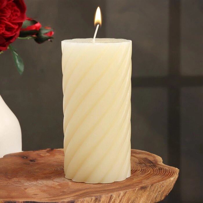 Свеча-цилиндр ароматическая витая "Гардения жасминовидная", 7,5х15 см от компании Интернет-гипермаркет «MOLL» - фото 1
