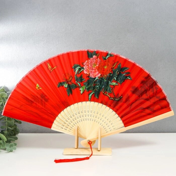 Веер бамбук, текстиль h=23 см "Веточка с розами" красный, с кисточкой от компании Интернет-гипермаркет «MOLL» - фото 1