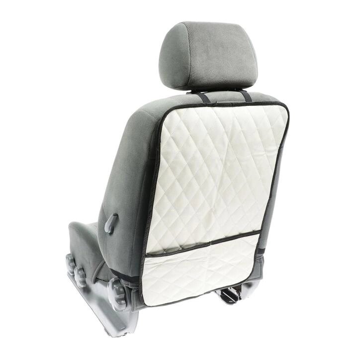 Защитная накидка на переднее сиденье 1 карман, размер 4060, экокожа, стеганная, белая от компании Интернет-гипермаркет «MOLL» - фото 1