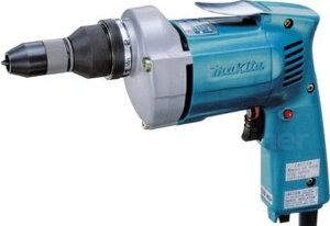 Шуруповерт Makita 6805BV