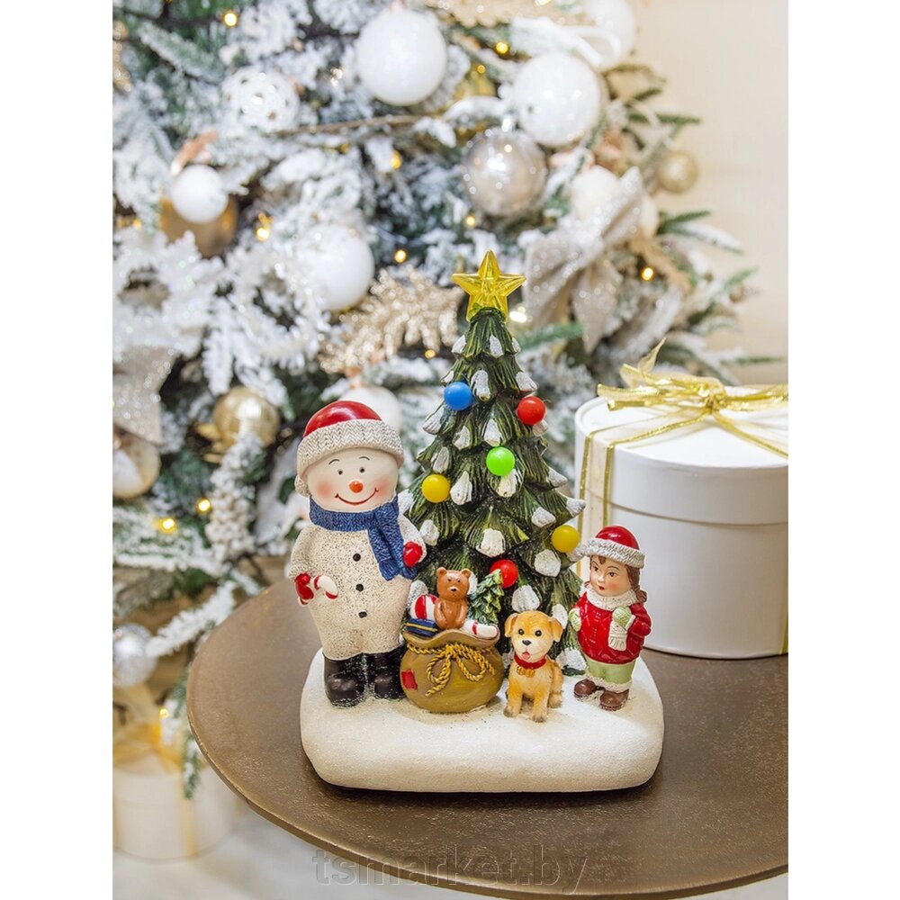 Фигурка декоративная «Лючия» Снеговик у елки, RB-213, 23 см от компании TSmarket - фото 1