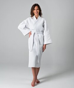Вафельный женский халат. Цвет белый