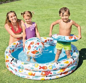 Детский бассейн надувной Intex Аквариум с мячом и кругом 132х28 см 2+