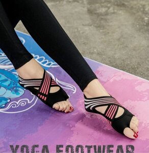 Чешки для йоги противоскользящие Yoga Shoes / носки для йоги и пилатеса с открытыми пальцами / 34-40 размер