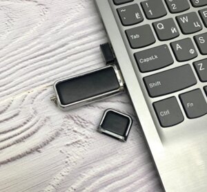 USB накопитель (флешка) Business кожа/металл, 16 Гб