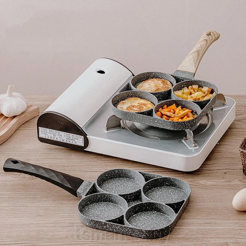Порционная алюминиевая сковородка с антипригарным покрытием frying pan (4 секции, съемная бакелитовая ручка от компании TSmarket - фото 1