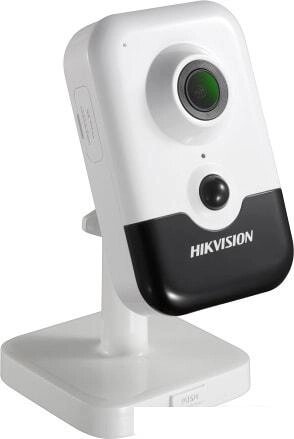 IP-камера Hikvision DS-2CD2423G0-I от компании Интернет-магазин marchenko - фото 1