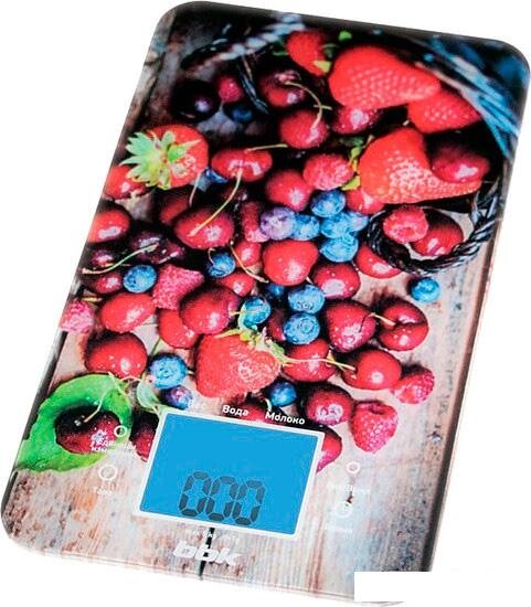Кухонные весы BBK KS107G (ягоды на доске) от компании Интернет-магазин marchenko - фото 1