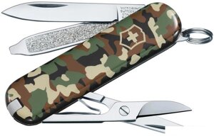 Мультитул Victorinox Classic SD Camouflage [0.6223.94]