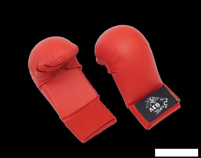Накладки WKF (перчатки) на руки для карате Лев р-р S  с пальцем, красный от компании Интернет-магазин marchenko - фото 1