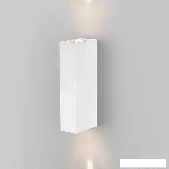 Уличный настенный светильник Elektrostandard Blaze LED 35136/W (белый) от компании Интернет-магазин marchenko - фото 1