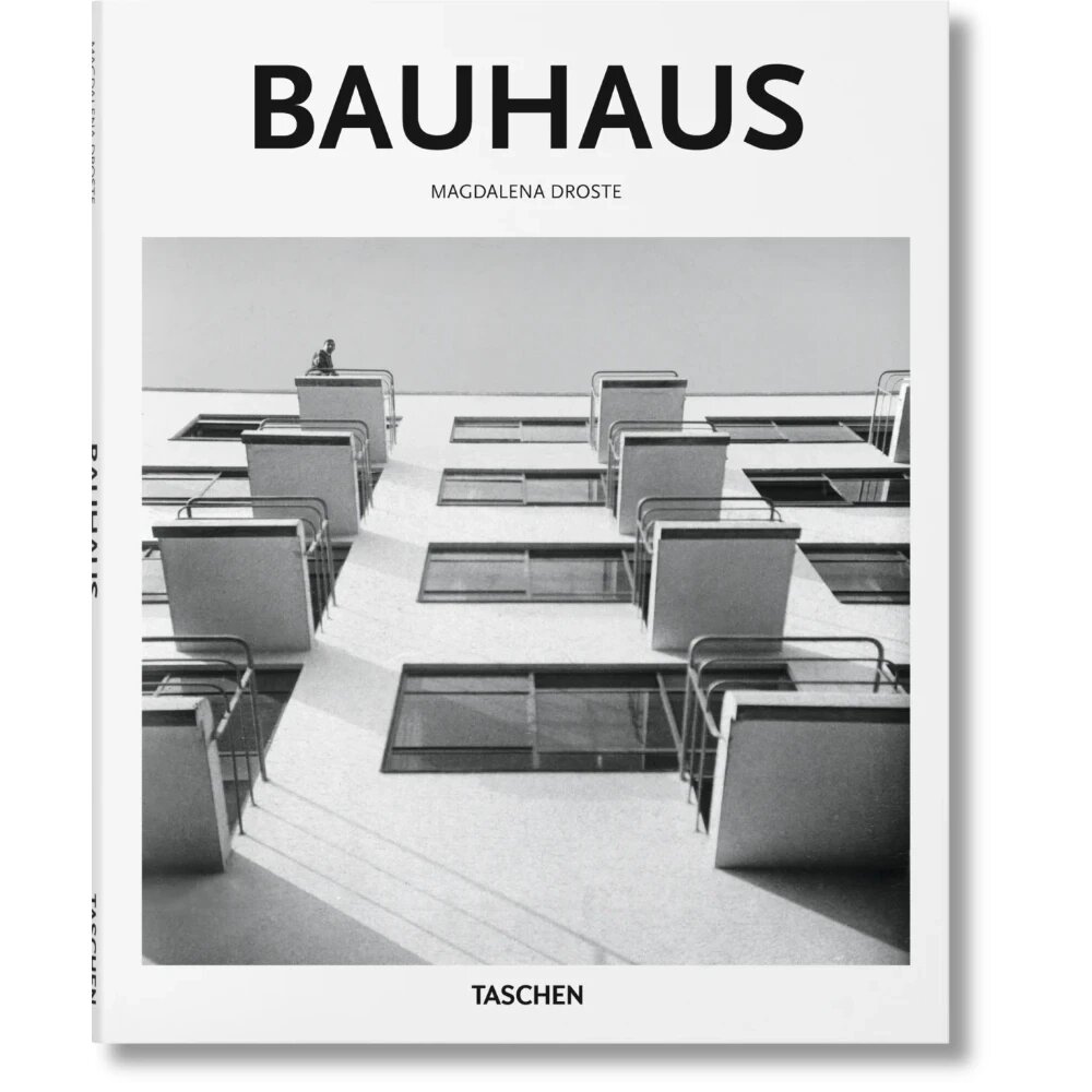 Книга на английском языке "Bauhaus", Magdalena Droste от компании «Офистон маркет» - фото 1