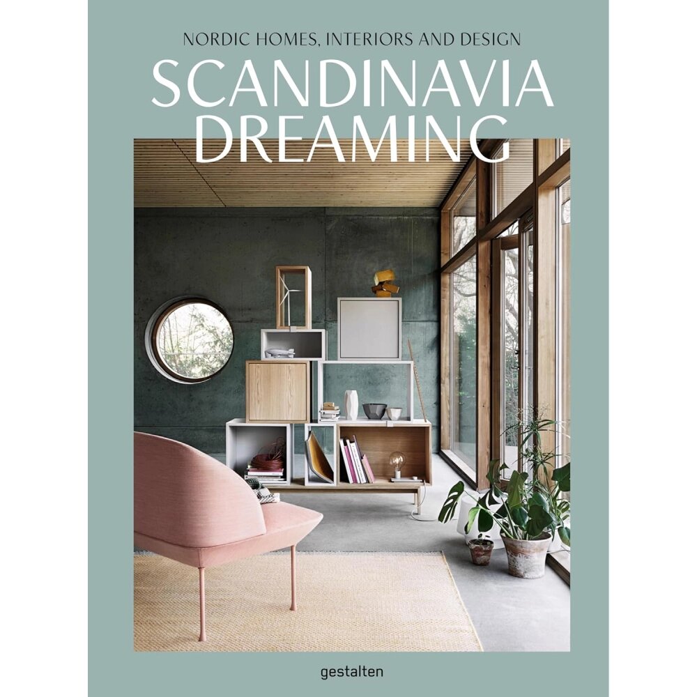 Книга на английском языке "Scandinavia dreaming. Nordic homes, interiors and design" от компании «Офистон маркет» - фото 1