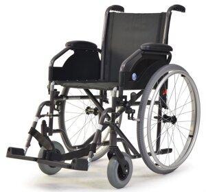 Инвалидная коляска для взрослых 101 Vermeiren (Сидение 46 см., литые колеса)