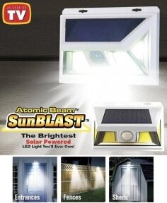 Уличный светодиодный светильник на солнечной батарее с датчиком движения ATOMIC Beam SunBlast, 74 LED, 2 режима